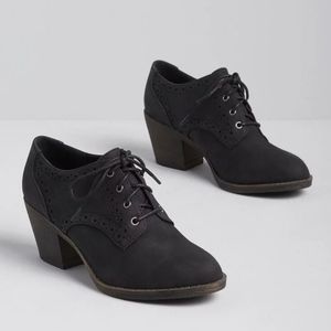 NEW KEEP UP WITH ME LACE UP BOOTIE